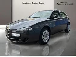 Gebraucht 2008 Alfa Romeo 147 Progression Kleinwagen | CHF 3’500 (Etwas zu teuer)
