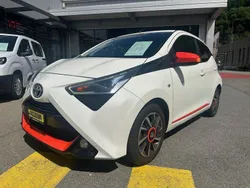 Weiss Gebraucht 2019 Toyota Aygo Limited Kleinwagen | CHF 8’900 (Guter Preis)