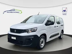 Gebraucht 2023 Peugeot Partner S Van / Kleinbus | CHF 22’900 (Etwas zu teuer)