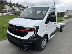 Weiss Neu 2025 Renault Master Van | CHF 49’950