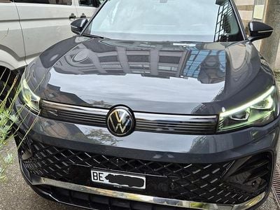 Gebraucht 2024 VW Tiguan R-line SUV | CHF 43’000 (Guter Preis)