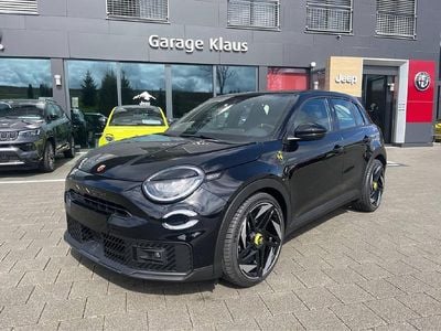 Neu Fiat 600 Abarth 175 kW (238 PS) 2025 Schwarz SUV