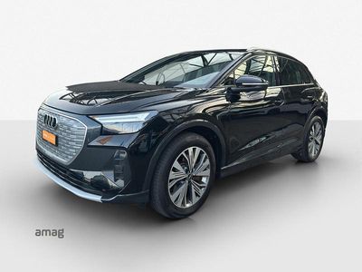 Mythosschwarz metallic Gebraucht 2021 Audi Q4 e-tron Basis SUV | CHF 30’800 (Fairer Preis)