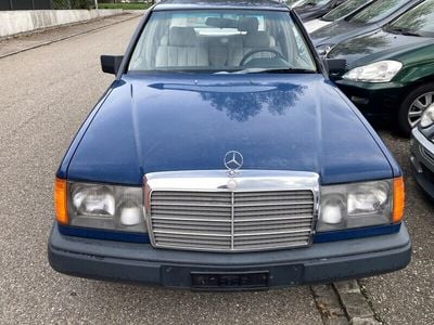 Gebraucht Mercedes E260 160 PS (117 kW) 1987 Limousine