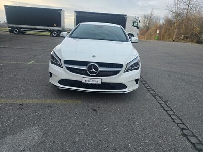Gebraucht 2018 Mercedes CLA220 Shooting Brake Urban Kombi | CHF 19’900