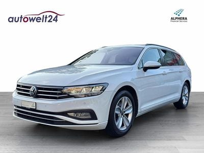 Weiss Gebraucht 2021 VW Passat Business Kombi | CHF 19’900 (Superpreis)