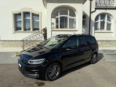 Schwarz Gebraucht 2025 VW Touran Comfortline Van / Kleinbus | CHF 37’150 (Etwas zu teuer)