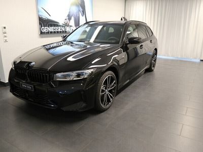 Schwarz Gebraucht 2024 BMW 330e M Sport Kombi | CHF 81’900