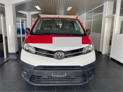 Gebraucht 2020 Toyota Proace Verso Trend Kombi | CHF 19’900 (Teuer)