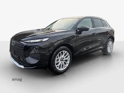 Mythosschwarz metallic Neu 2026 Audi Q3 Advanced SUV | CHF 53’300 (Superpreis)