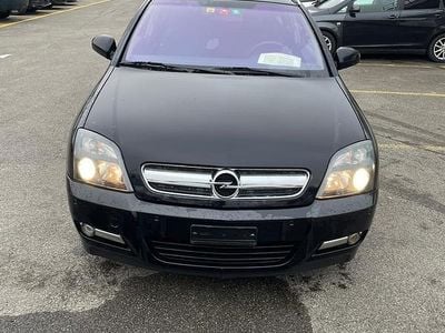 Gebraucht Opel Signum Sport 211 PS (155 kW) 2005 Kleinwagen