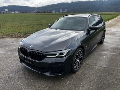 Gebraucht BMW 530 M Sport 286 PS (210 kW) 2023 Kombi