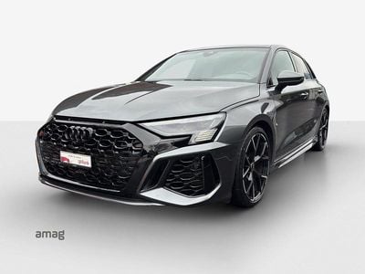 Daytonagrau perleffekt Gebraucht 2022 Audi RS3 Ambiente Limousine | CHF 51’980 (Guter Preis)
