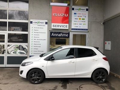 Weiss Gebraucht 2014 Mazda 2 Edition Limousine | CHF 6’990 (Superpreis)