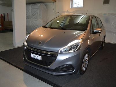 Gebraucht 2018 Peugeot 208 Active Kleinwagen | CHF 7’900 (Fairer Preis)