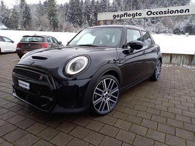 Gebraucht 2022 Mini Cooper S Kleinwagen | CHF 27’800 (Fairer Preis)
