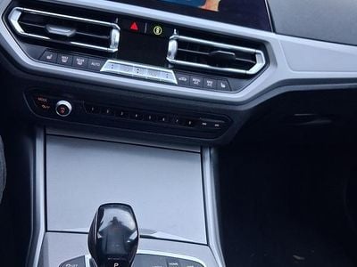 Gebraucht 2019 BMW 320 M Sport Kombi | CHF 18’400 (Superpreis)