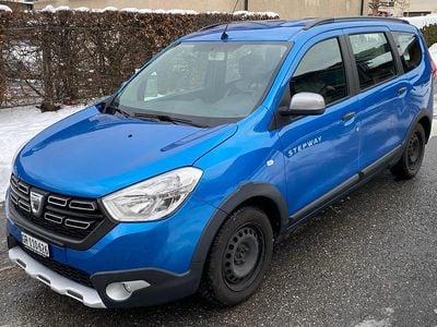 Gebraucht Dacia Lodgy Stepway 102 PS (75 kW) 2017 Van / Kleinbus