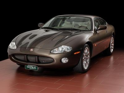 Jaguar XKR