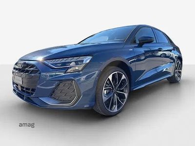 Neu Audi A3 Attraction 150 PS (110 kW) 2026 Ascariblau metallic Limousine