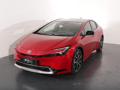 Rot Gebraucht 2025 Toyota Prius Premium Limousine | CHF 39’940 (Etwas zu teuer)
