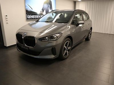 Grau Gebraucht 2023 BMW 225 Luxury Line Kombi | CHF 49’900