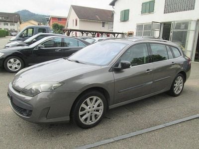 Gebraucht 2010 Renault Laguna GrandTour Dynamique Kombi | CHF 3’300 (Etwas zu teuer)