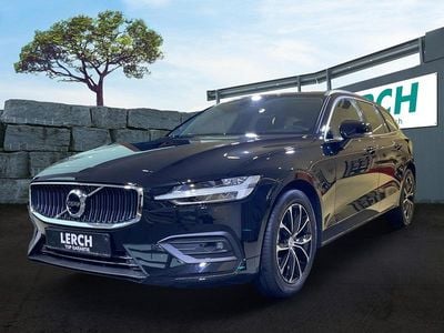Schwarz Gebraucht 2021 Volvo V60 Momentum Kombi | CHF 35’900 (Fairer Preis)