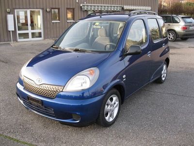 Toyota Yaris Verso