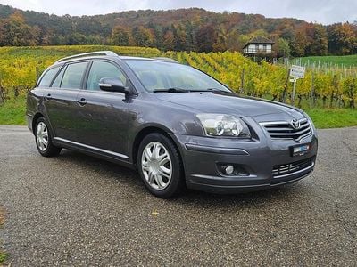 Gebraucht Toyota Avensis Sol 147 PS (108 kW) 2006 Kombi