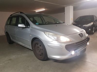 Gebraucht 2007 Peugeot 307 | CHF 2’500 (Teuer)