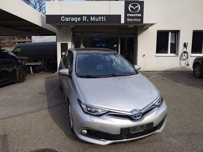 Gebraucht 2015 Toyota Auris Hybrid Luna | CHF 14’900 (Teuer)