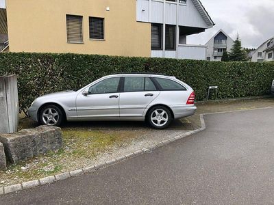 Gebraucht 2004 Mercedes C180 Kombi | CHF 4’900 (Teuer)