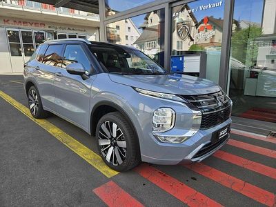 Neu Mitsubishi Outlander P-HEV Instyle 306 PS (225 kW) 2025 Grau SUV
