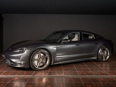 Porsche Taycan Turbo