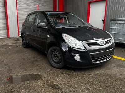 Gebraucht Hyundai i20 Style 101 PS (74 kW) 2010 Kleinwagen