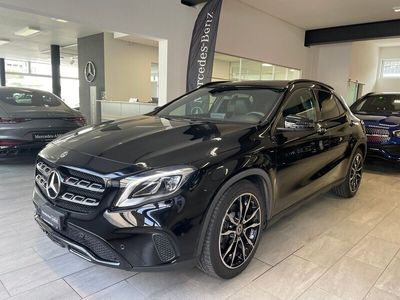 Mercedes GLA220