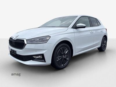 Moon weiss, metallic Neu 2025 Skoda Fabia Dynamic Limousine | CHF 28’640 (Fairer Preis)
