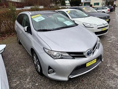 Silber Gebraucht 2014 Toyota Auris Touring Sports Sol Kombi | CHF 11’900 (Superpreis)