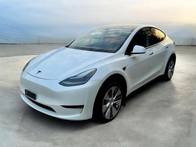 Gebraucht 2024 Tesla Model Y Long Range RWD SUV | CHF 31’900 (Guter Preis)