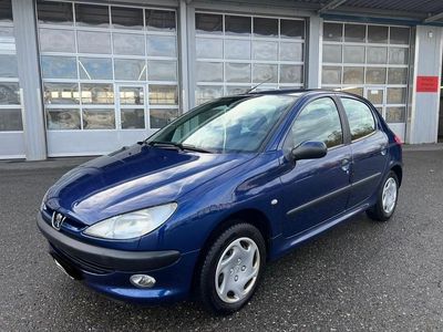 Gebraucht Peugeot 206 Premium 89 PS (65 kW) 1999 Kleinwagen