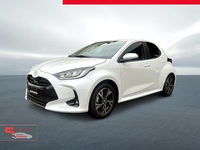 Weiss Neu 2025 Toyota Yaris Hybrid Trend Limousine | CHF 28’980 (Fairer Preis)