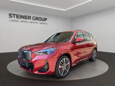 Neu (2026) BMW iX1 M Sport 306 PS