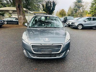 Gebraucht Peugeot 5008 Active 156 PS (114 kW) 2014 Van / Kleinbus