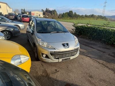 Gebraucht Peugeot 207 Active 92 PS (67 kW) 2012