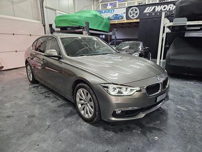 Gebraucht BMW 340 Luxury Line 326 PS (239 kW) 2015