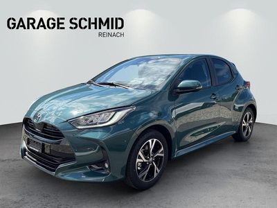 Neu 2025 Toyota Yaris Hybrid Trend Limousine | CHF 28’340 (Etwas zu teuer)