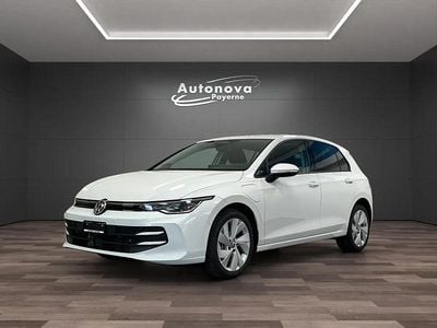 Gebraucht VW Golf VIII Life 204 PS (150 kW) 2025 Weiss