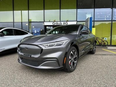 Neu Ford Mustang Mach-E Premium 272 kW (371 PS) 2025 Schwarz SUV