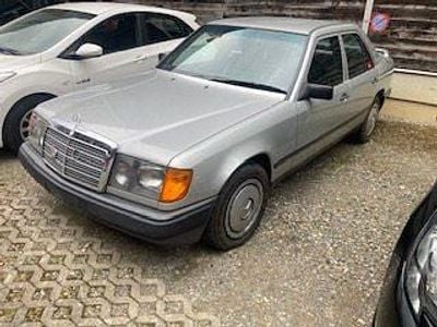 Gebraucht Mercedes E300 180 PS (132 kW) 1988 Limousine